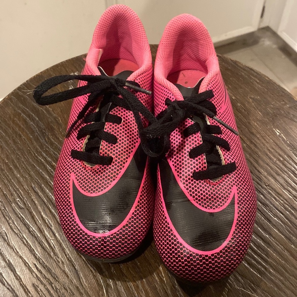 Pink Nike soccer cleats size 13c